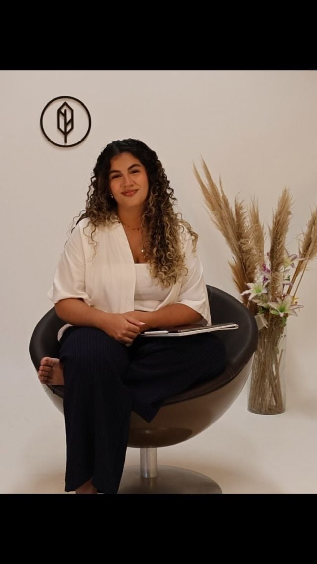 Pelo mar que sustenta, pela pele que resiste!✨

Tem novidade boa chegando por aqui!
A partir do dia 20/04, vamos estar recebendo doações de camisas UV nas lojas — e quem doar, ganha 15% de desconto pra garantir uma nova da mesma linha!

É cuidado, proteção e consciência pra quem encara sol e mar todo dia ☀️
Vem somar com a gente nessa missão! Vai ser massa demais!

Feliz Páscoa, galera!🐰💛
